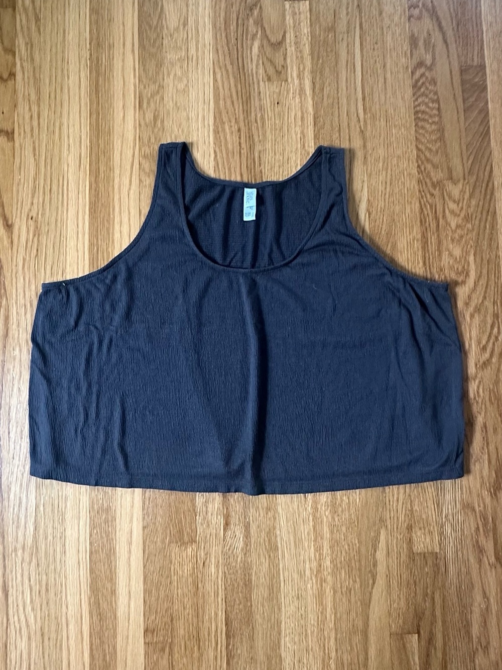 stars above Black Cropped Tank with Scoop Neck